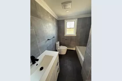 184 E Fulton Avenue, Roosevelt, NY 11575 - Photo 5