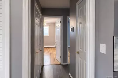 83 E Lido Prom, Lindenhurst, NY 11757 - Photo 5