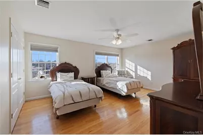 3307 Parkview Drive, Spring Valley, NY 10977 - Photo 19