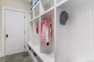 24 Country Club Ln, Briarcliff Manor, NY 10510 - Photo 15