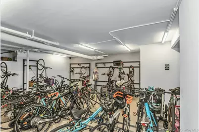 24-75 38th Street #B8, Astoria, NY 11103 - Photo 15