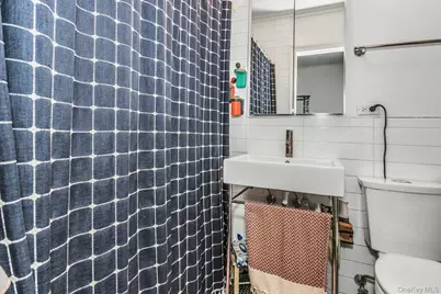 24-75 38th Street #B8, Astoria, NY 11103 - Photo 11