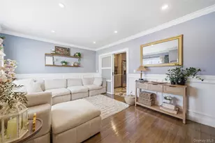 192 Mill Rd, Valley Stream, NY 11581 - Photo 21