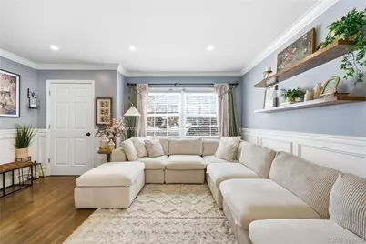 192 Mill Road, Valley Stream, NY 11581 - Photo 19