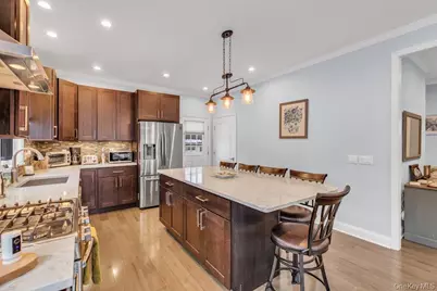 300 Fiddler Lane, Greenport, NY 11944 - Photo 5