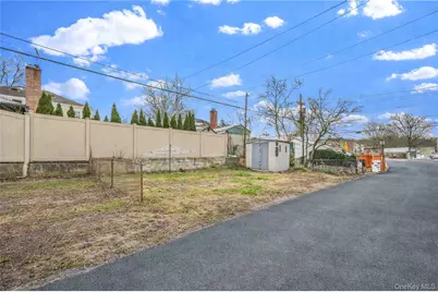 5649 206th Street, Oakland Gardens, NY 11364 - Photo 27