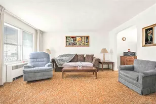 56-49 206th St, Oakland Gardens, NY 11364 - Photo 5