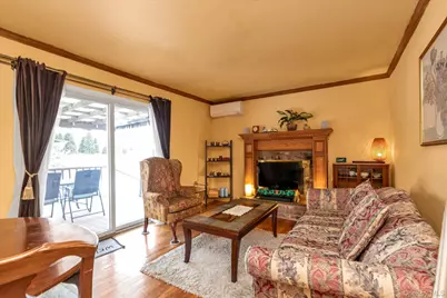 31 Steven Street, Plainview, NY 11803 - Photo 7