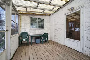 21 Lawrence Pl, Pelham, NY 10803 - Photo 23