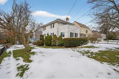 21 Lawrence Place, Pelham, NY 10803 - Photo 27