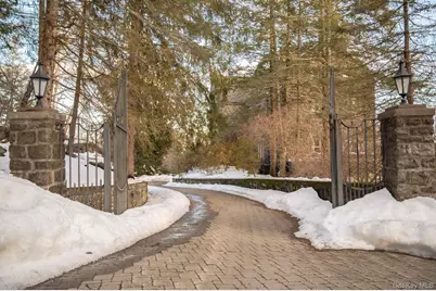 43 Ontio Road, Tuxedo Park, NY 10987 - Photo 3