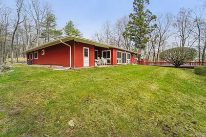 18 Tamarack Lane, Pomona, NY 10970 - Photo 41