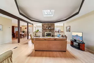 18 Tamarack Ln, Pomona, NY 10970 - Photo 11