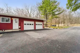 18 Tamarack Ln, Pomona, NY 10970 - Photo 3