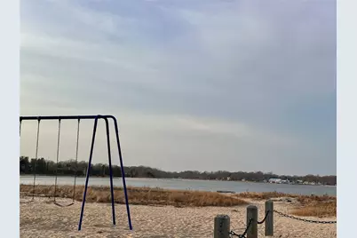 5845 N Bayview Road, Southold, NY 11971 - Photo 23