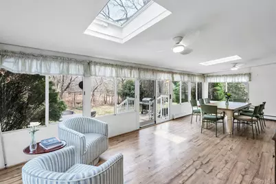 5845 N Bayview Road, Southold, NY 11971 - Photo 11