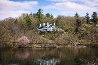 225 E Lake Road, Tuxedo Park, NY 10987 - Photo 3