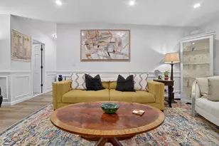 121 Foxwood Cir, Mount Kisco, NY 10549 - Photo 9
