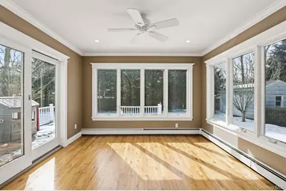 19 Howell Lane, Speonk, NY 11901 - Photo 5