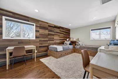 18 Melrose Lane, Commack, NY 11725 - Photo 19