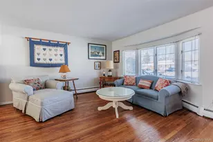 45 Terry Ln, Commack, NY 11725 - Photo 5