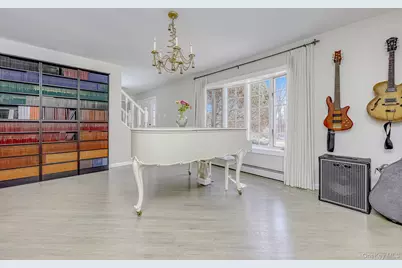 4 Kings Gate Road, Suffern, NY 10901 - Photo 9