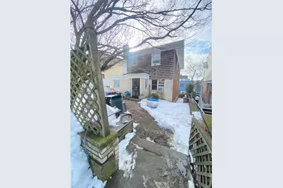 1305 133rd Place, College Point, NY 11356 - Photo 3