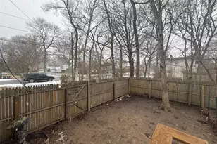 92 Southaven Ave, Mastic, NY 11950 - Photo 29