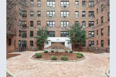 67-40 Yellowstone Boulevard #2E, Forest Hills, NY 11375 - Photo 1