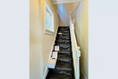 38 Linden Place #2, New Rochelle, NY 10801 - Photo 7