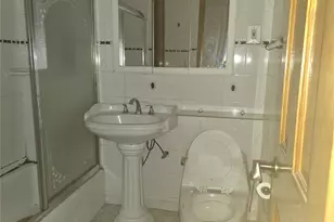 94-18 130th St, Richmond Hill, NY 11419 - Photo 3