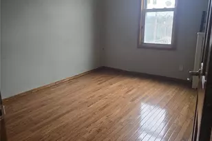 94-18 130th St, Richmond Hill, NY 11419 - Photo 9