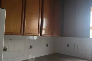 94-18 130th St, Richmond Hill, NY 11419 - Photo 5