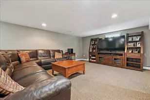 21 Colgate Ln, Woodbury, NY 11797 - Photo 29