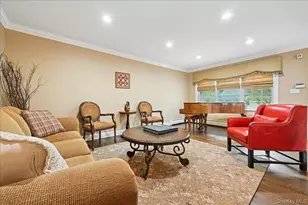 21 Colgate Ln, Woodbury, NY 11797 - Photo 11