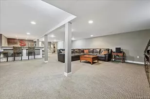 21 Colgate Ln, Woodbury, NY 11797 - Photo 27