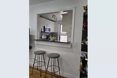 226-26 Union Turnpike #2-O, Bayside, NY 11364 - Photo 15