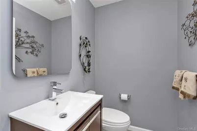 899 Altessa Boulevard, Melville, NY 11747 - Photo 15