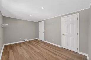 [Address not provided], Riverhead, NY 11901 - Photo 11