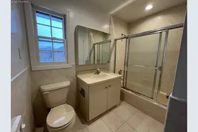 165 Manorhaven Boulevard #D, Port Washington, NY 11050 - Photo 11