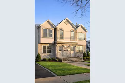 146 Jefferson Avenue #B, Mineola, NY 11501 - Photo 1