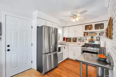 93 Eastwood Boulevard, Centereach, NY 11720 - Photo 23