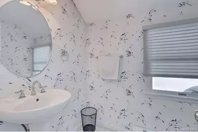 89 Spook Rock Road, Suffern, NY 10901 - Photo 29