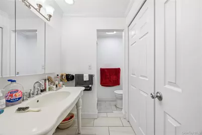 1005 Colony Drive, Hartsdale, NY 10530 - Photo 19