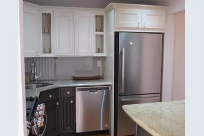 302 Town Hill Road #302, Nanuet, NY 10954 - Photo 5