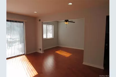 302 Town Hill Road #302, Nanuet, NY 10954 - Photo 3