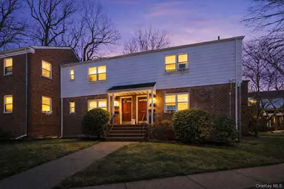 560 Tuckahoe Road #4B, Yonkers, NY 10710 - Photo 1