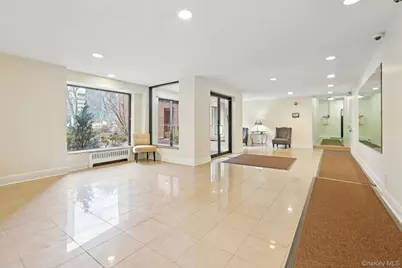 30 N Broadway #5H, White Plains, NY 10601 - Photo 5