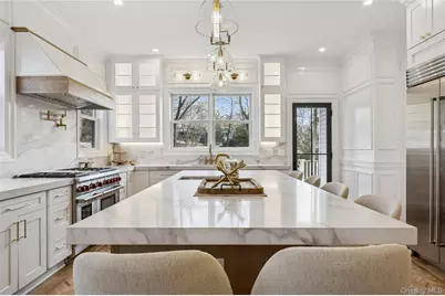 227 Prospect Avenue, Sea Cliff, NY 11579 - Photo 13