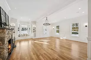 227 Prospect Ave, Sea Cliff, NY 11579 - Photo 9